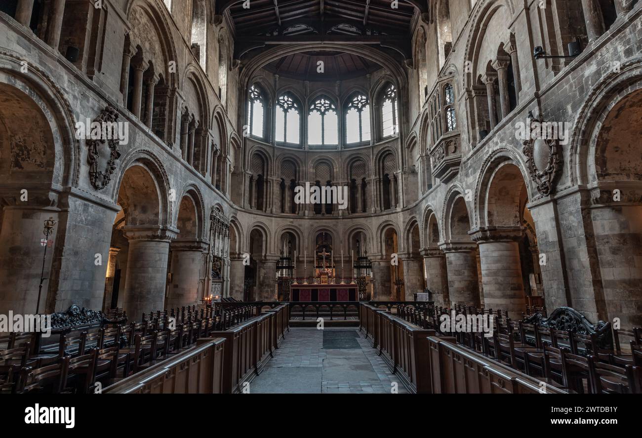 Interior view st bartholomew church hi-res stock photography and images ...
