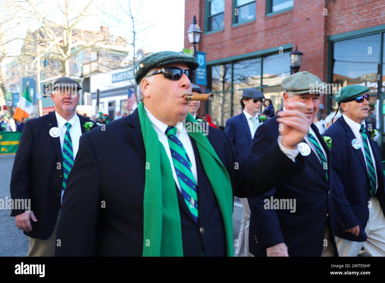 Uniformizer hires stock photography and images Alamy