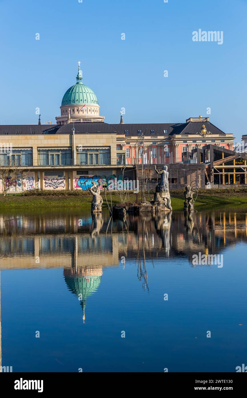 City view of Potsdam with the façade of the former city palace and the Neptune Basin with steel fog light sculpture 'Neptune's Triumph'. Lustgarten, Potsdam, Brandenburg, Brandenburg, Germany Stock Photo
