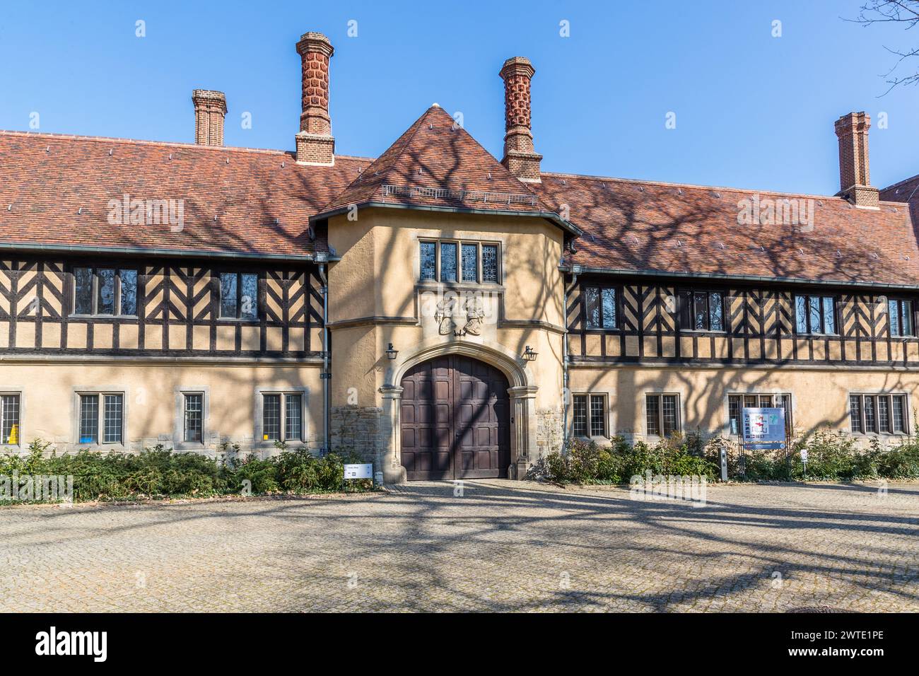 Cecilienhof Palace was the venue for the conference of the Allied Powers after the Second World War. Ökonomieweg, Potsdam, Brandenburg, Brandenburg, Germany Stock Photo