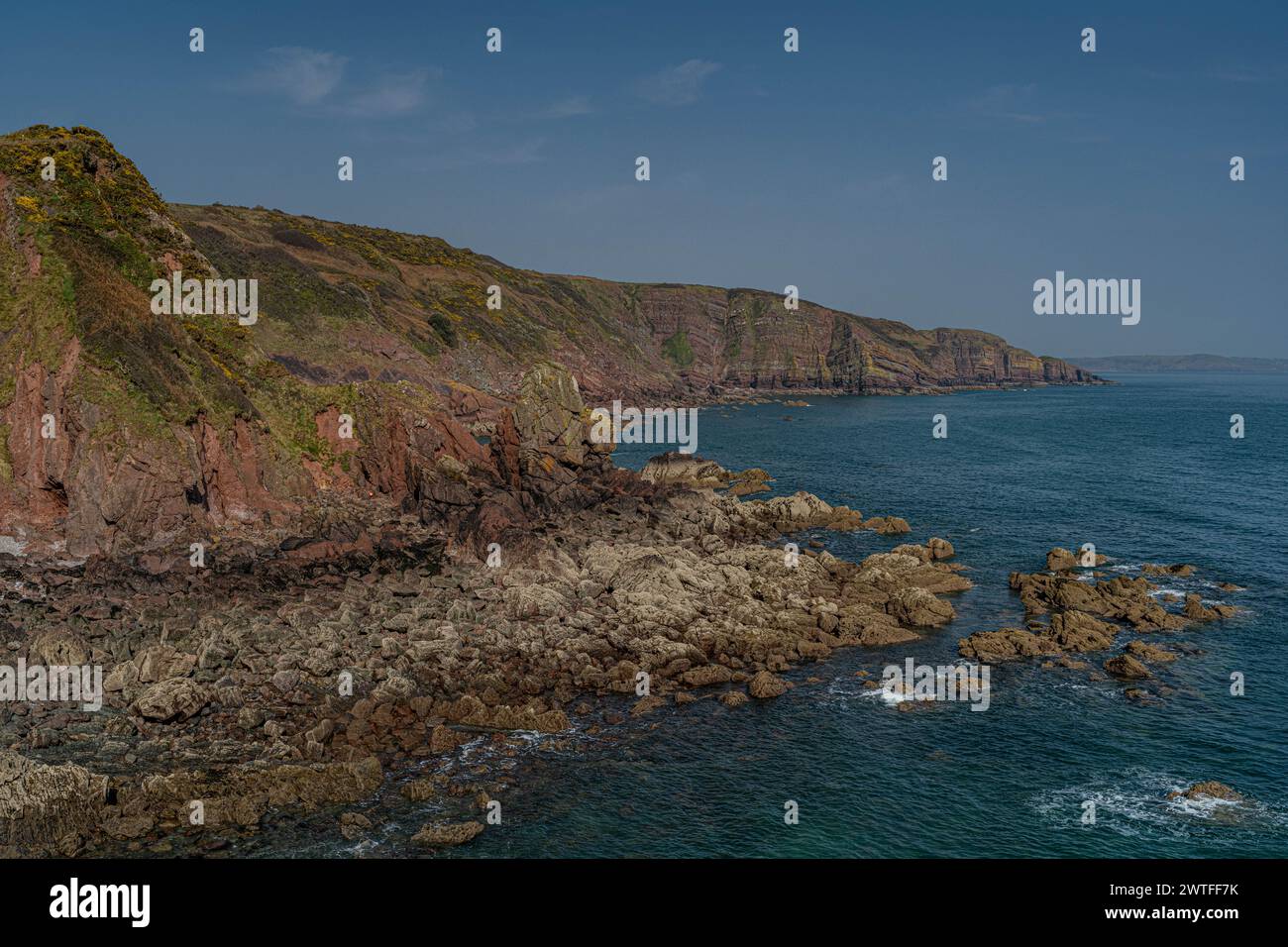 Stackpole quay wales hi-res stock photography and images - Alamy