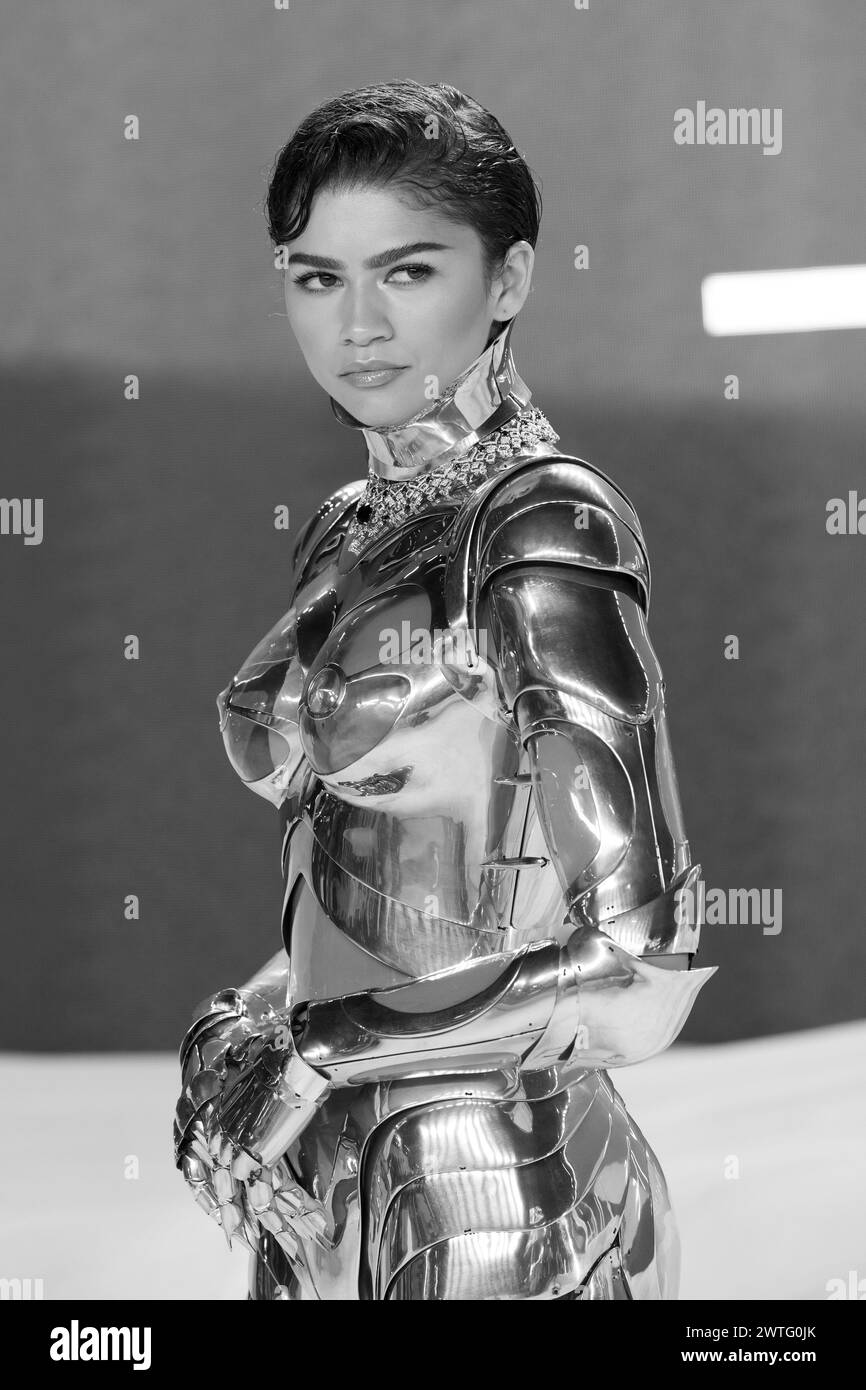 Dune part two 2024 Black and White Stock Photos & Images Alamy