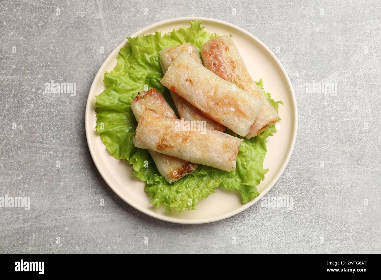 Spring rolls top view hi-res stock photography and images - Alamy