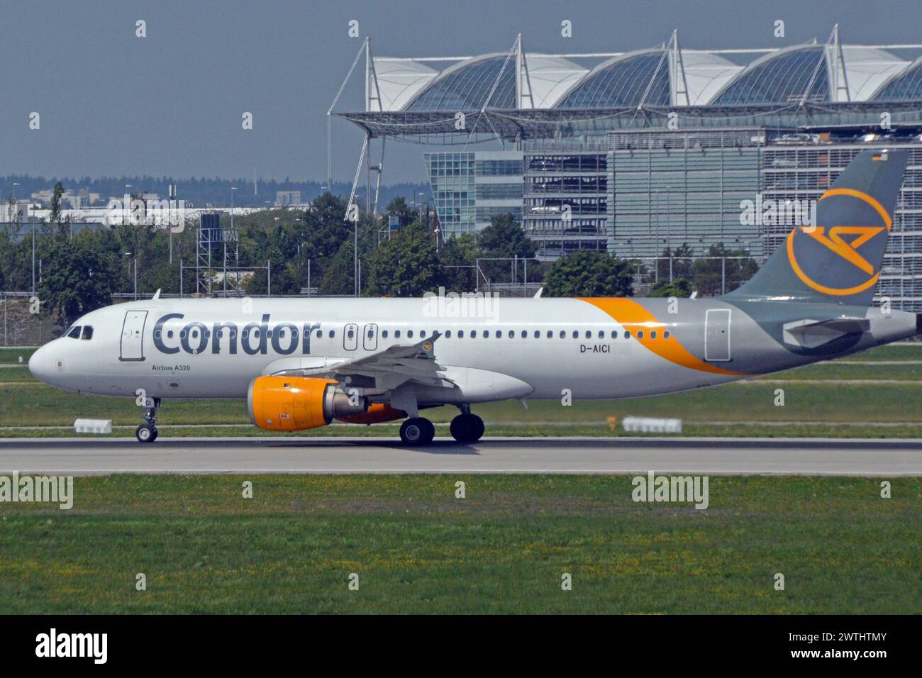 Germany, Bavaria, Munich:  D-AICI  Airbus A.320-212  (c/n 1381) of Condor  at Munich's Franz Josef Strauss airport. Stock Photo