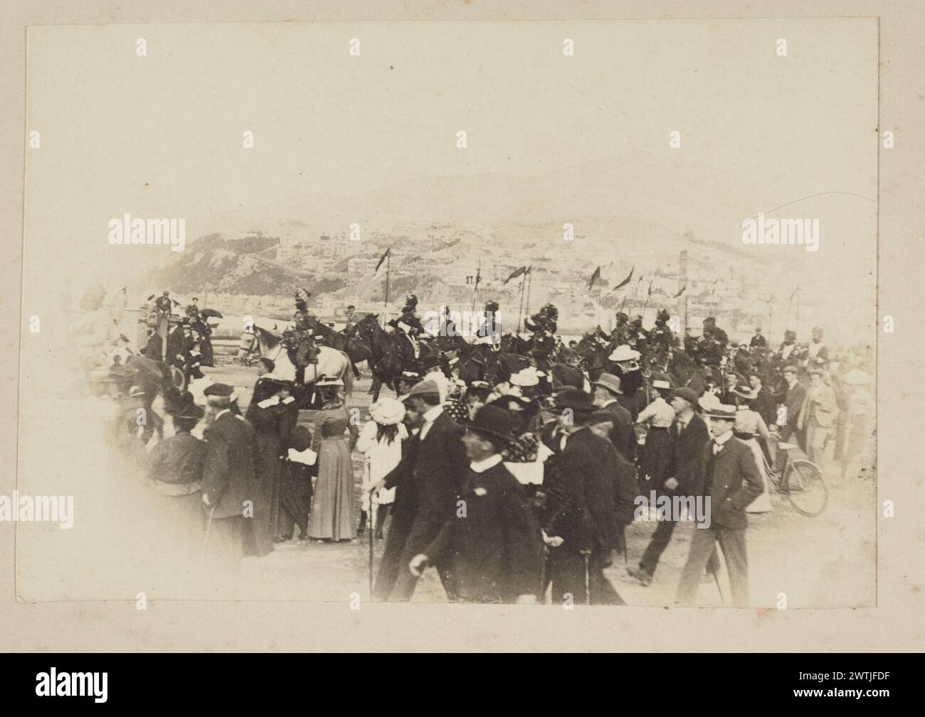 Indian Troops black-and-white prints Stock Photo - Alamy