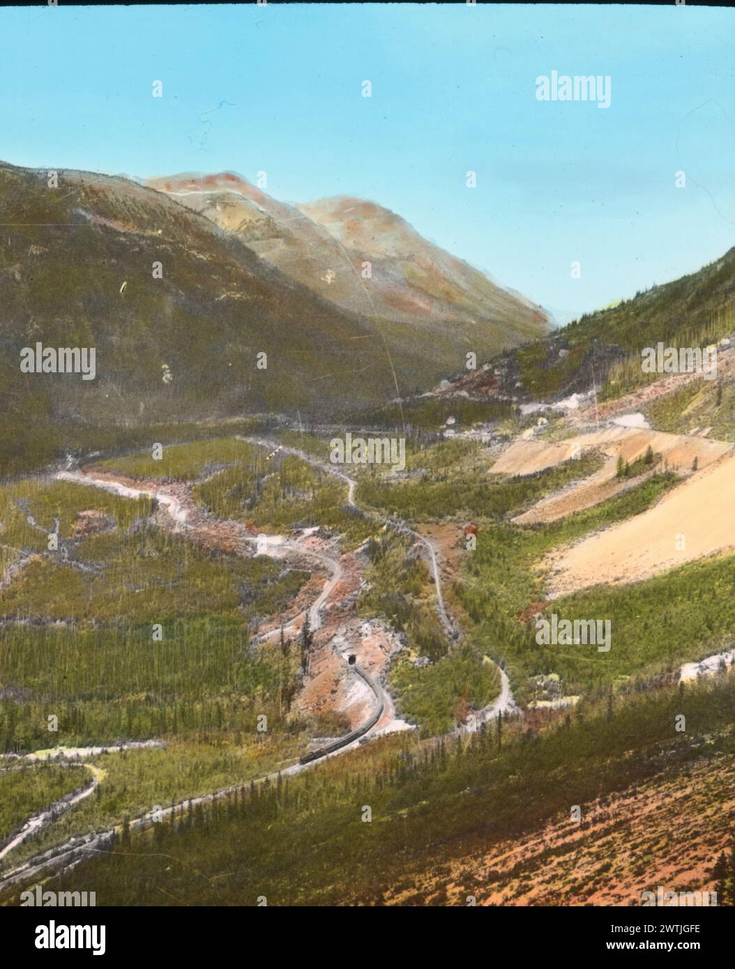 Spiral tunnels hires stock photography and images Alamy