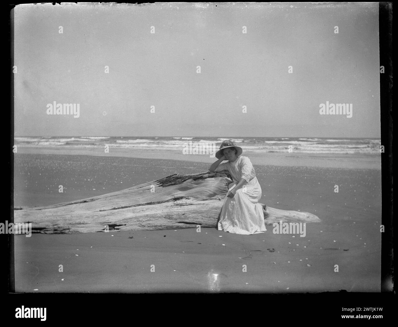 Paper artwork documentation Black and White Stock Photos & Images - Alamy