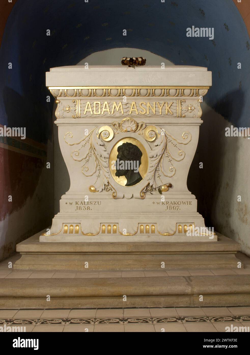 Adam Asnyk, grave, Crypt of the Distinguished on Skalka, Saint Michael the Archangel and Saint Stanislaus the Bishop and Martyr Basilica, Krakow, Pola Stock Photo