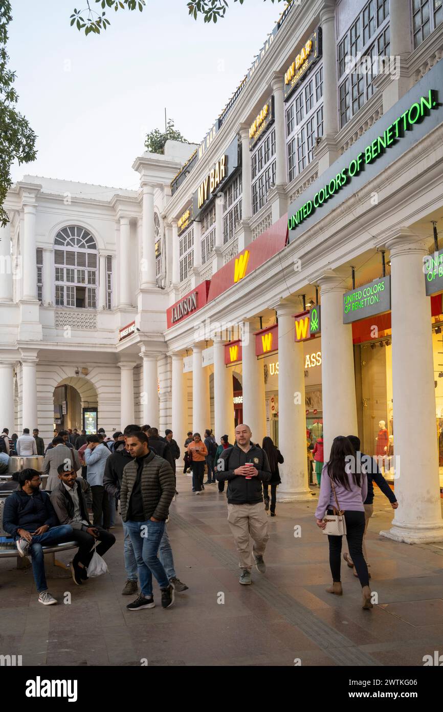 shree leather shop connaught place
