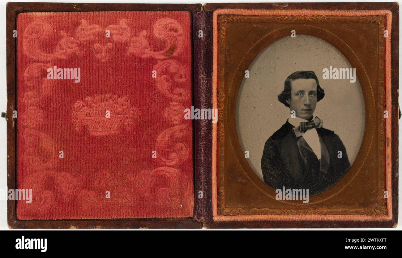Ambrotype process hi-res stock photography and images - Alamy