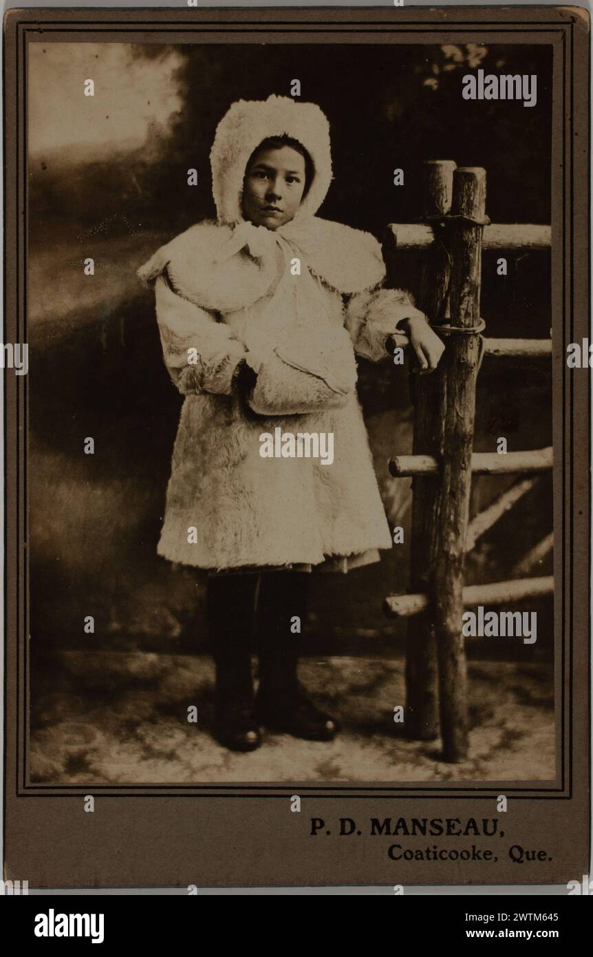 Gelatin silver print - Portrait of an unidentified child, Montreal, Quebec, 1890-1905 P. D. Manseau Stock Photo