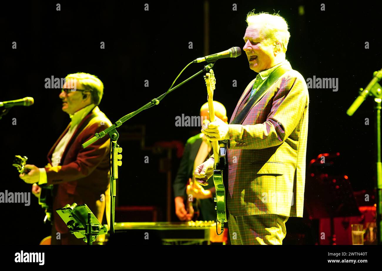Glenn Tilbrook of Squeeze on stage at the Teenage Cancer Trust show at the Royal Albert Hall, London. Picture date: Monday March 18, 2024. Stock Photo