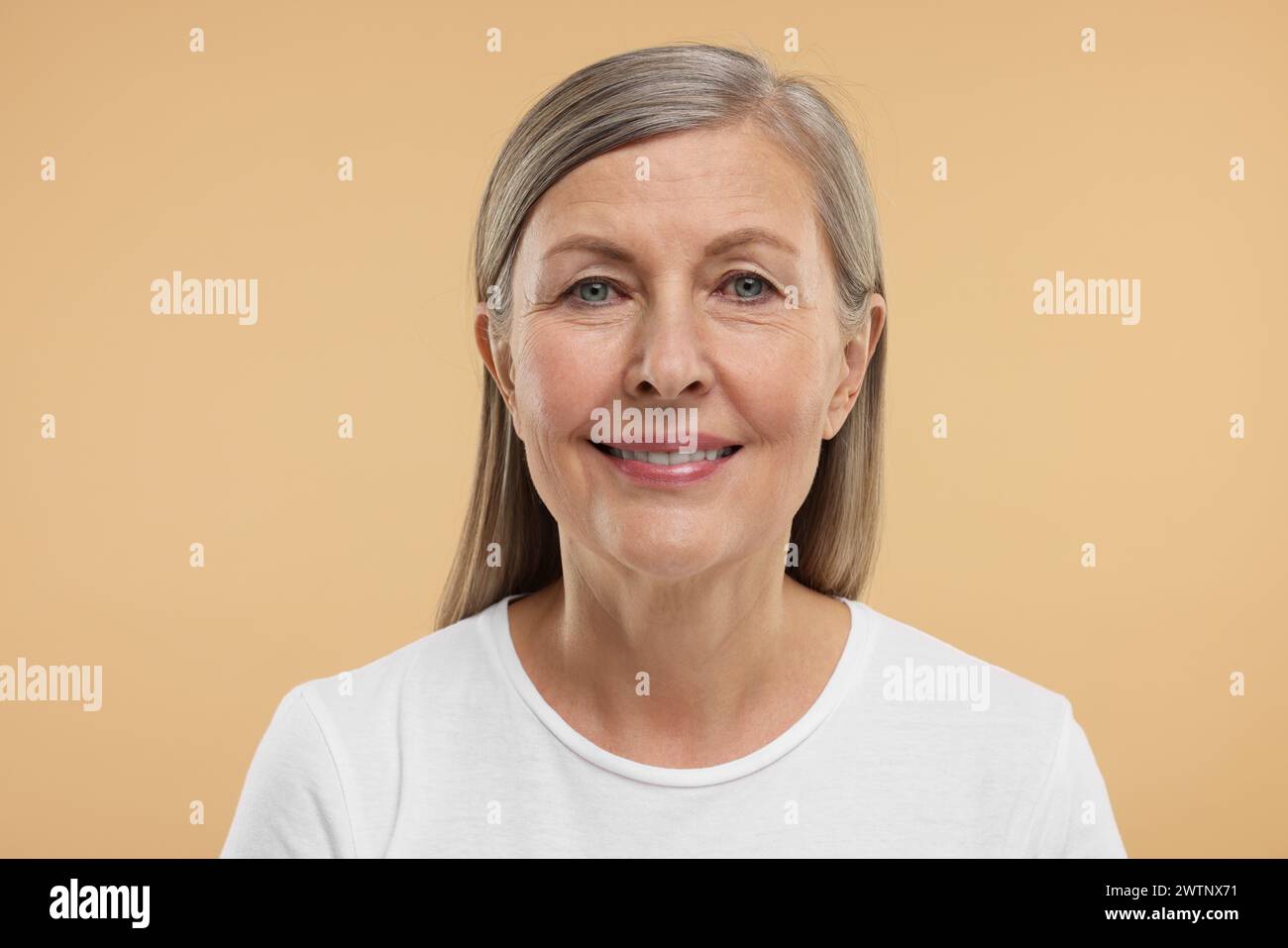 Skin model hi-res stock photography and images - Alamy