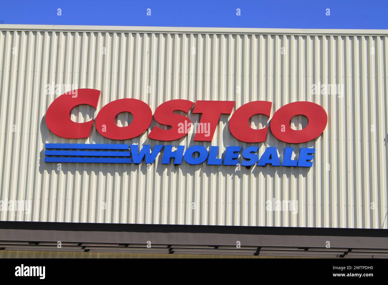 COSTCO WHOLESALE Food  store front closeup Stock Photo