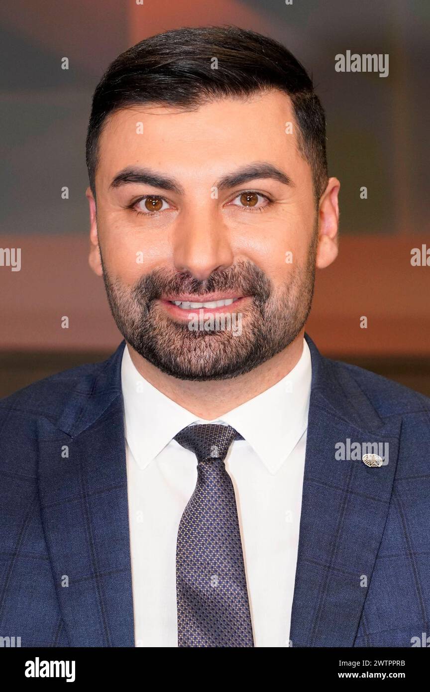 Muhanad Al-Halak in der ARD-Talkshow hart aber fair im Studio Adlershof