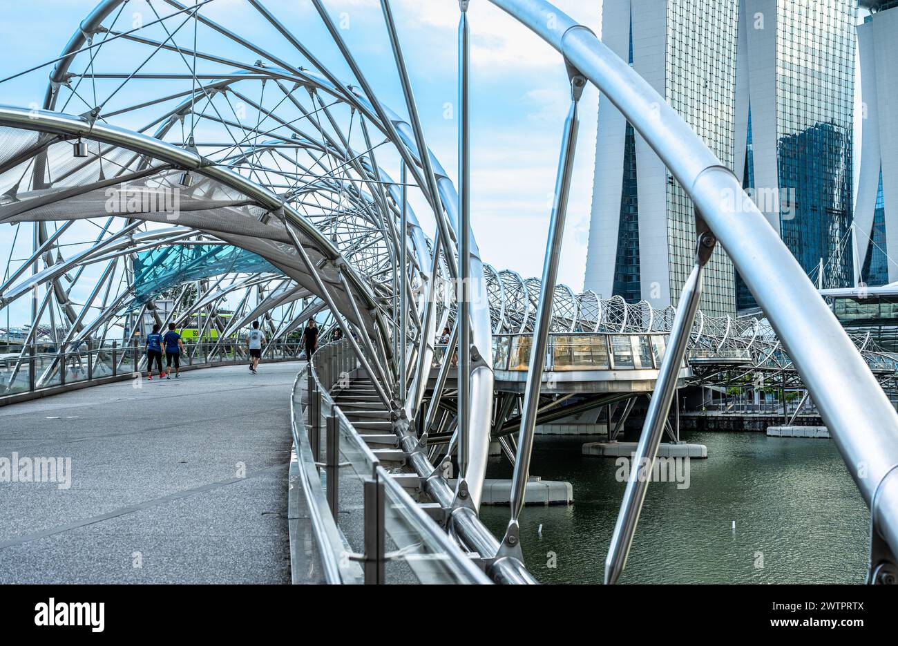 Singapore, 24 January 2024: Helix Bridge, overlooking Marina Bay Sands ...
