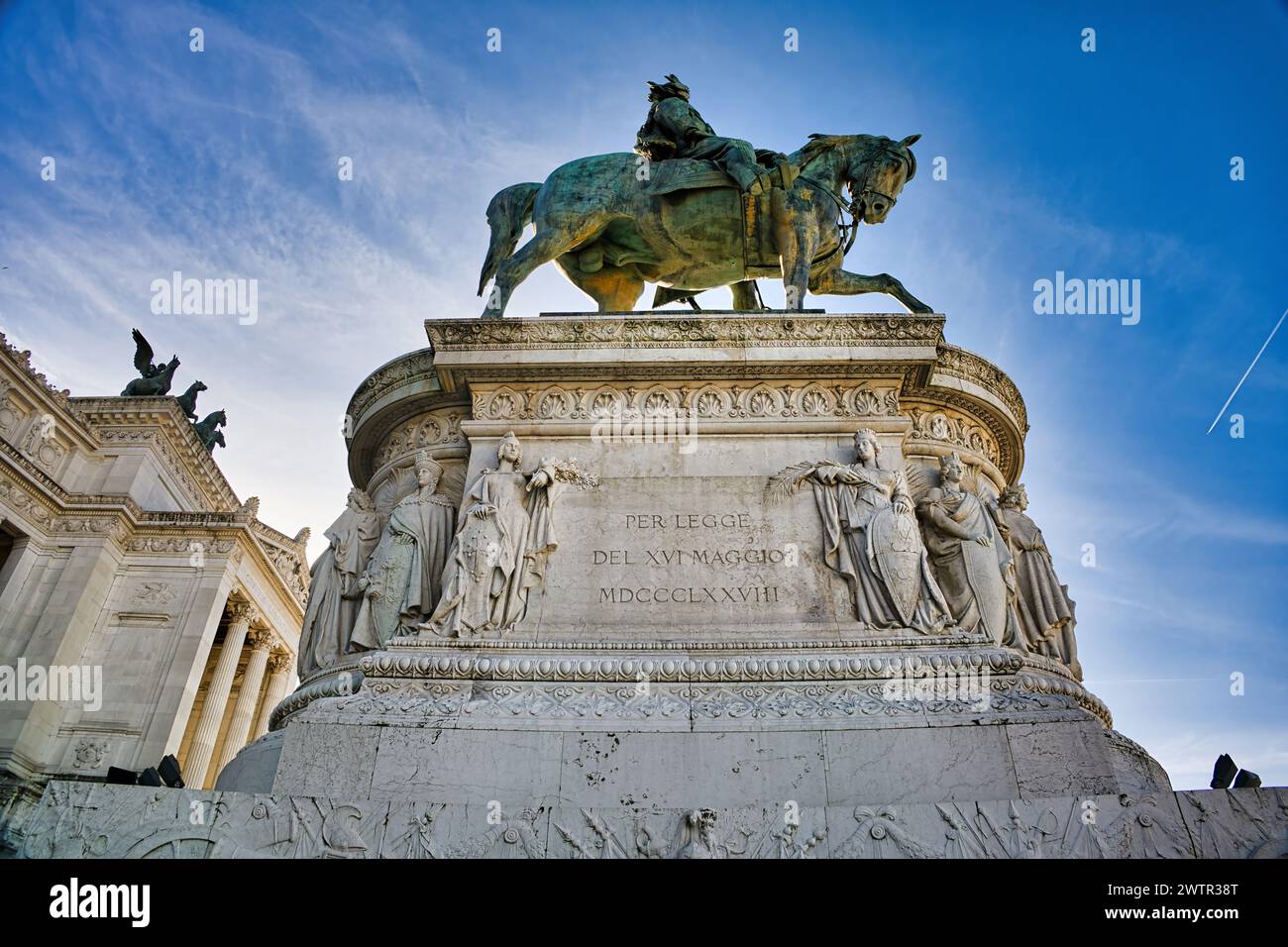 Milan victor emmanuel ii hi-res stock photography and images - Alamy