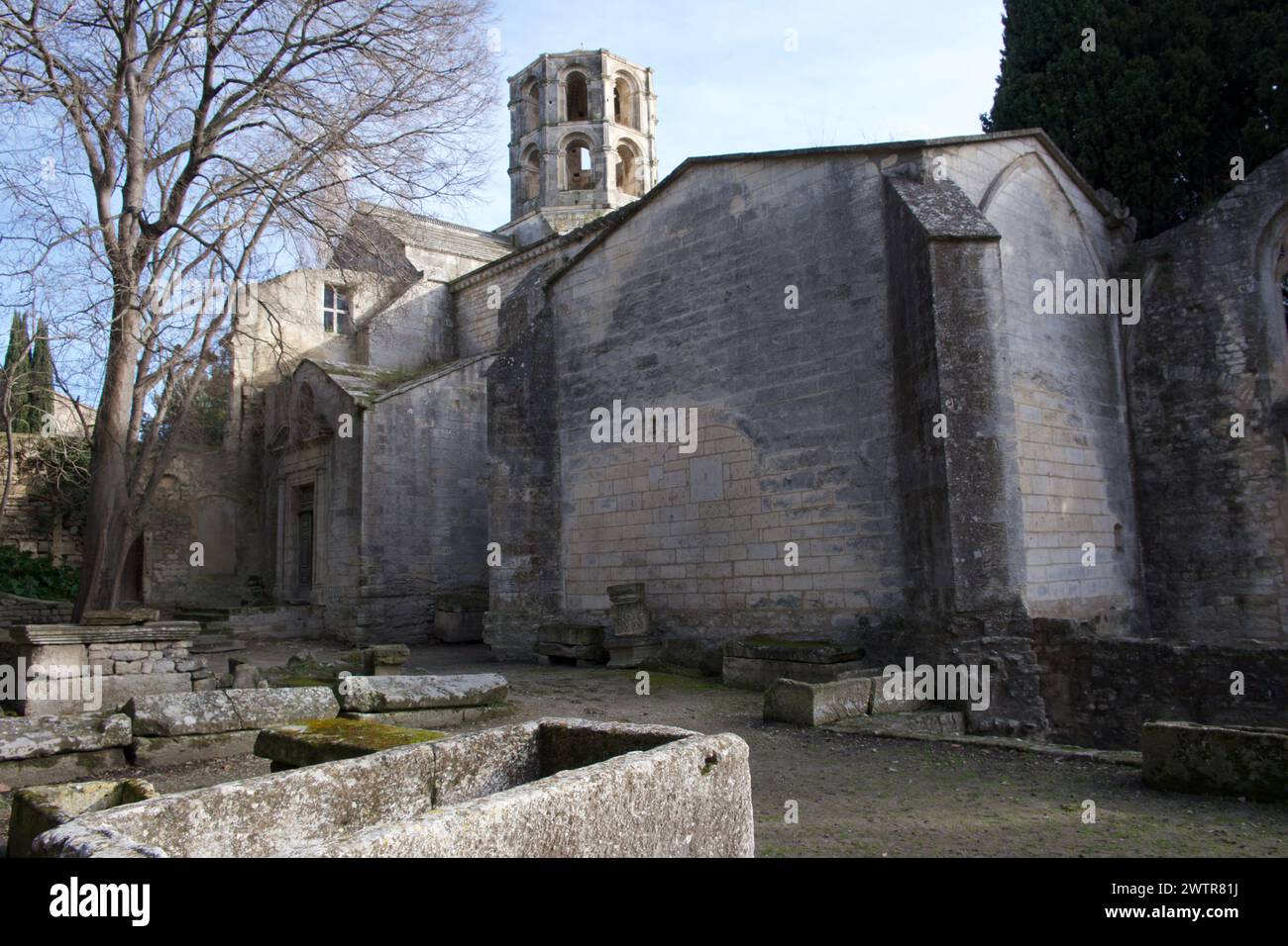 Eglise saint honorat a arles hires stock photography and images Alamy