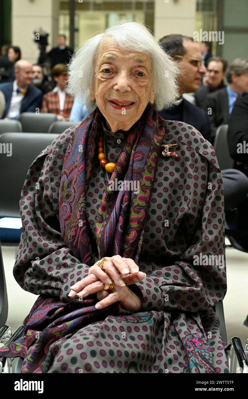 Margot Friedl nder Bei Der Verleihung Des Walther Rathenau Preises 2024 margot-friedl-nder-bei-der-verleihung-des-walther-rathenau-preises-2024