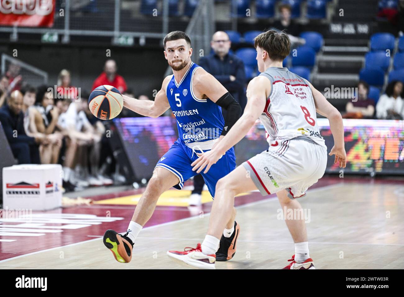 Antwerp, Belgium. 19th Mar, 2024. Groningen's Nick Tomsick and Antwerp