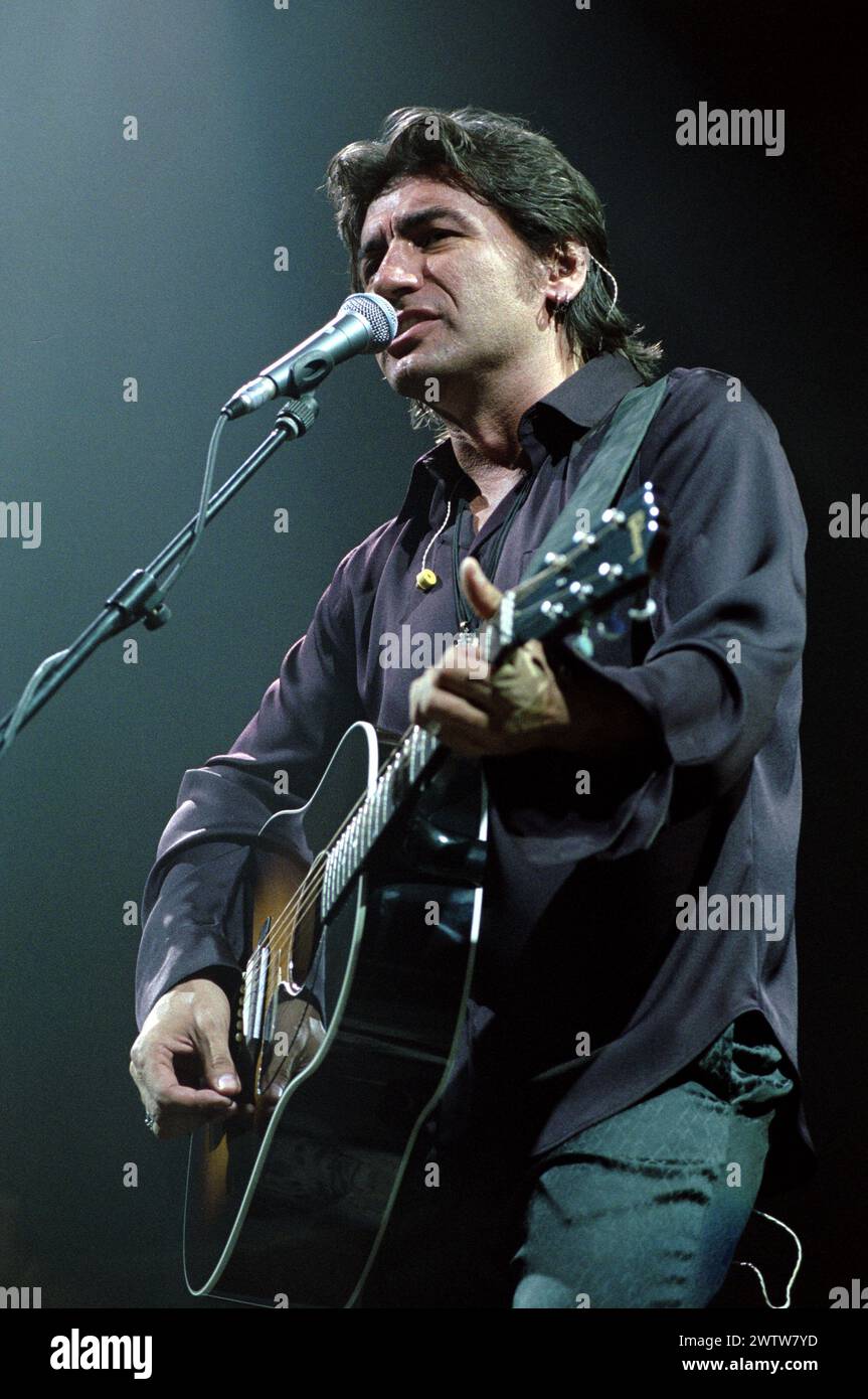 Milan Italy 28/10/1999 : Luciano Ligabue,Italian singer, during the live concert at the Forum Assago Stock Photo