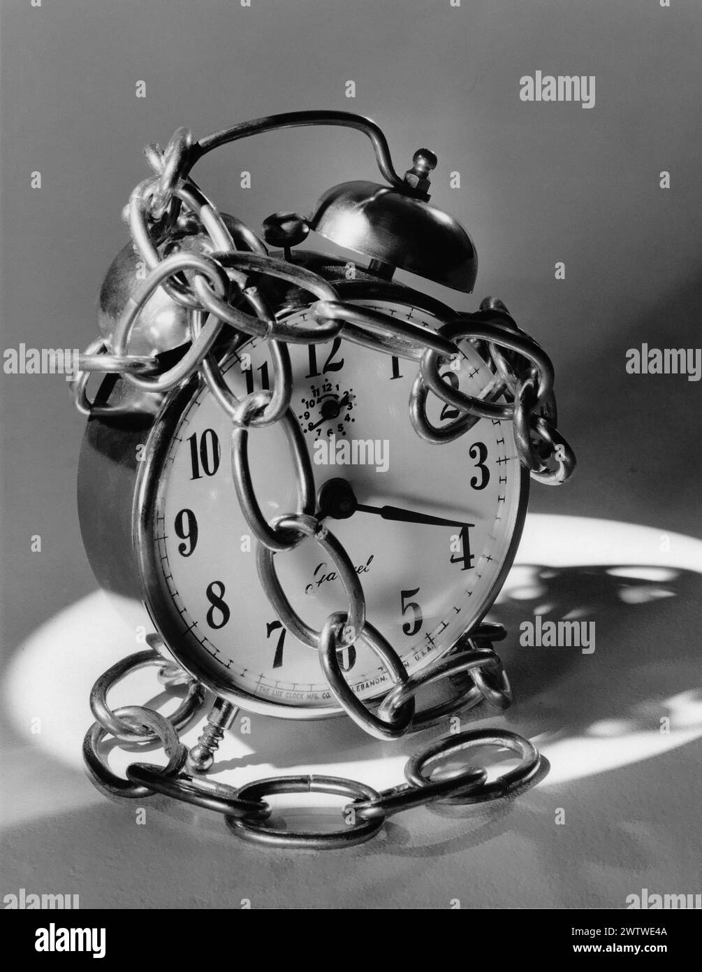 Vintage clock Black and White Stock Photos & Images - Alamy display picture 3