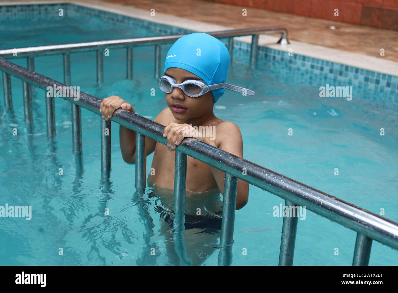 Swimming pool in munnar hi-res stock photography and images - Alamy