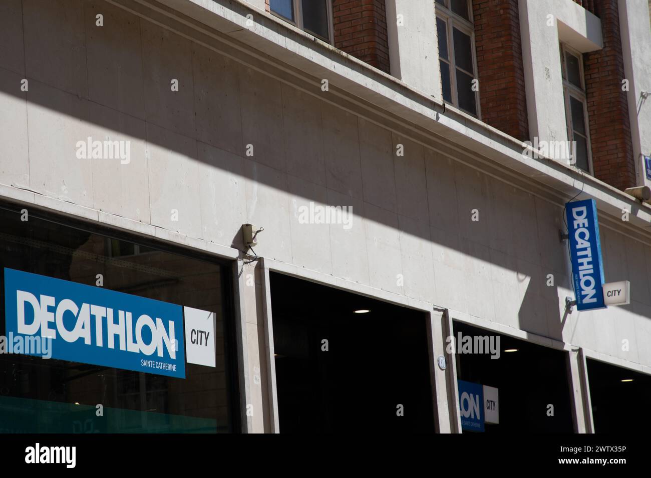 Bordeaux , France -  03 17 2024 : decathlon contact sign logo in store building in bordeaux town street Stock Photo