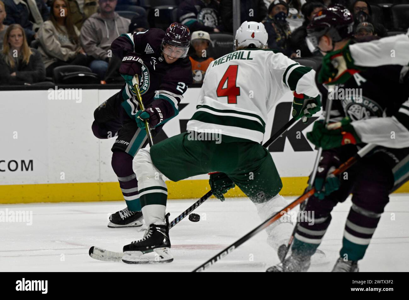 Anaheim Ducks center Isac Lundestrom (21) shoots against Minnesota Wild ...