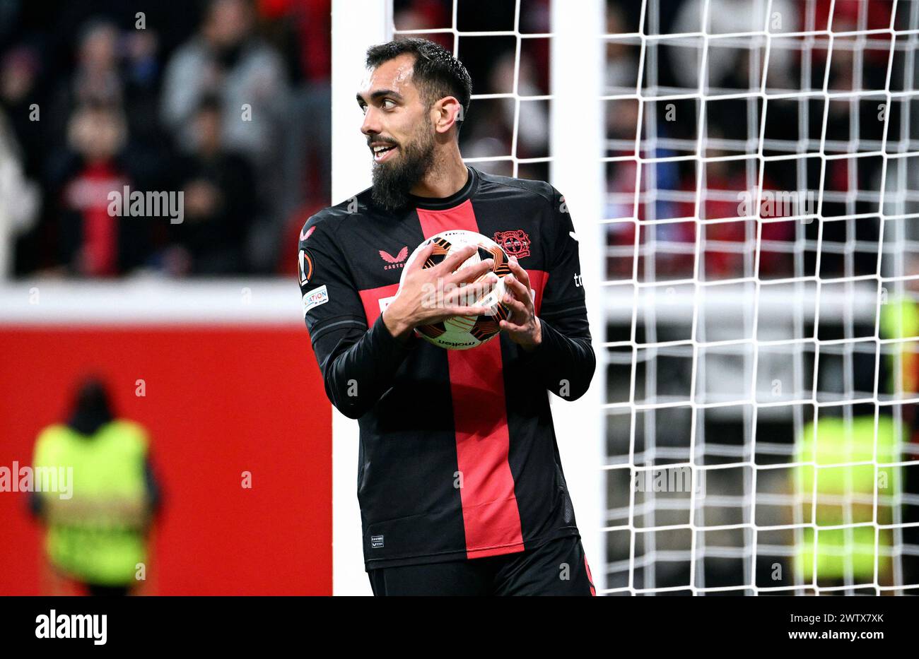 Europe League, BayArena Leverkusen; Bayer Leverkusen vs Qarabag Agdam; Borja Iglesias (LEV) Stock Photo