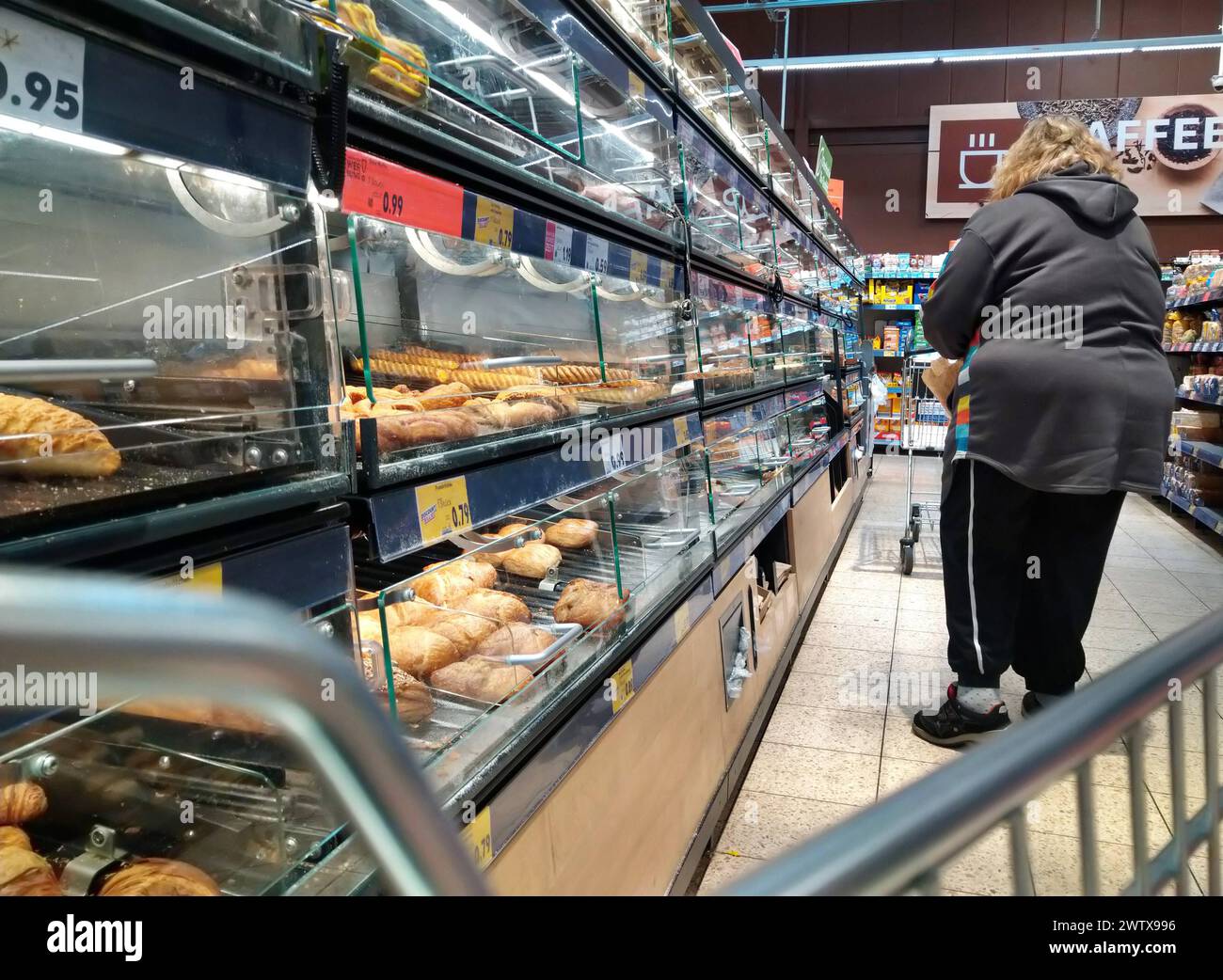 REWE Einkauf zu Zeiten von Inflation und Krieg in der Ukraine REWE