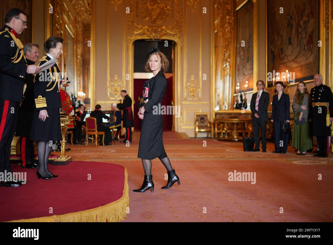 Dame Jennifer Dixon, from London, Chief Executive, The Health