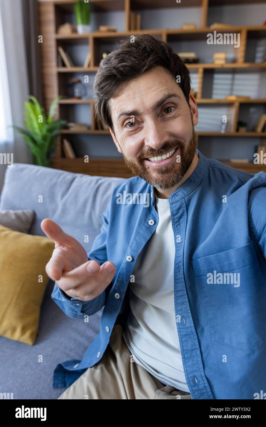 Persona Informal Informal attire hi-res stock photography and images - Alamy