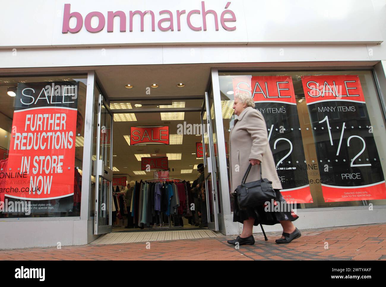 Bonmarche store hi res stock photography and images Alamy
