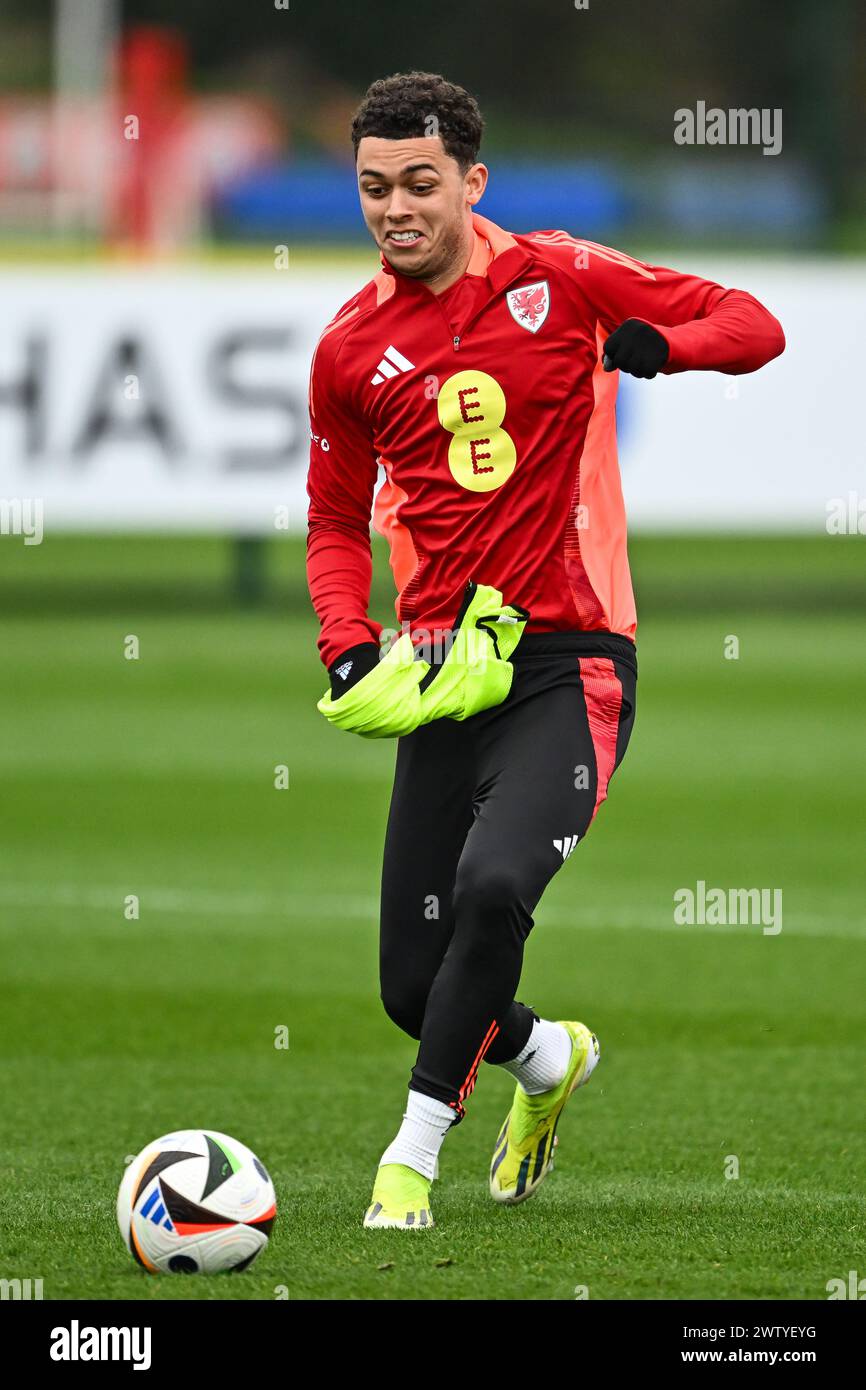 Brennan Johnson of Wales in action during the Wales open training session at Vale Resort Training complex, Hensol, United Kingdom, 20th March 2024  (Photo by Craig Thomas/News Images) Stock Photo