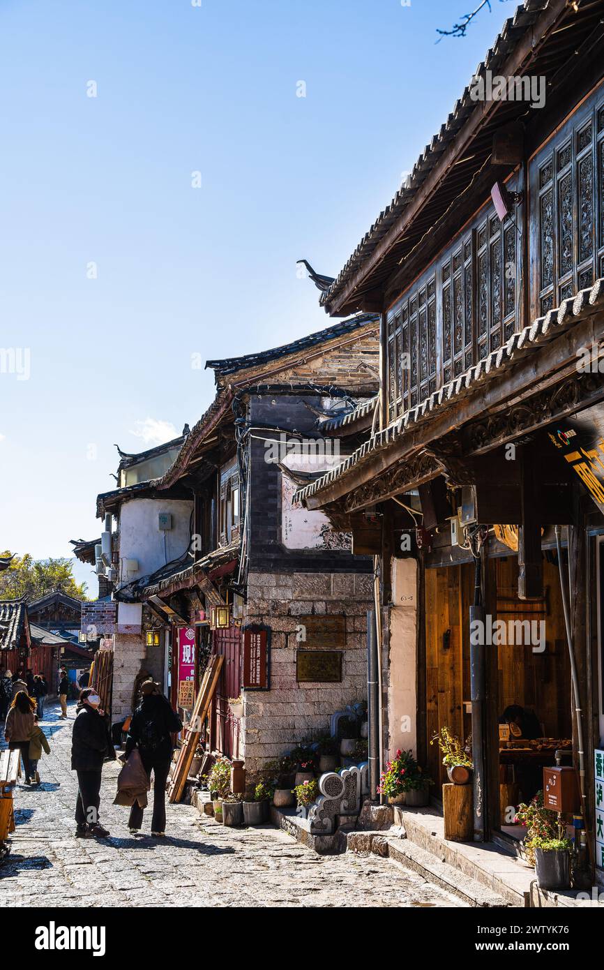 Lijiang old town night time hi-res stock photography and images - Alamy