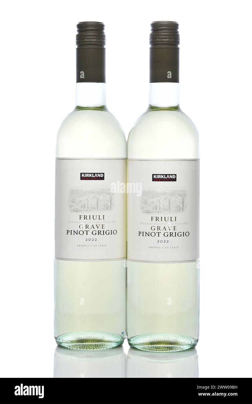 IRVINE, CALIFORNIA - 8 MAR 2024: Two bottles of Kirkland Friuli Grave Pinot Grigio from Italy Stock Photo