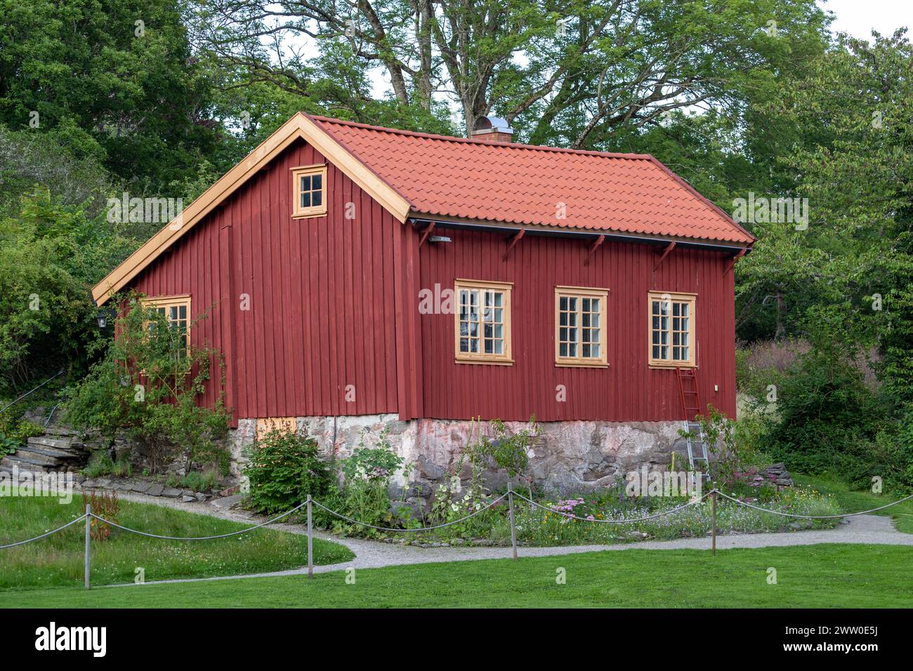 18th century garden hi-res stock photography and images - Alamy