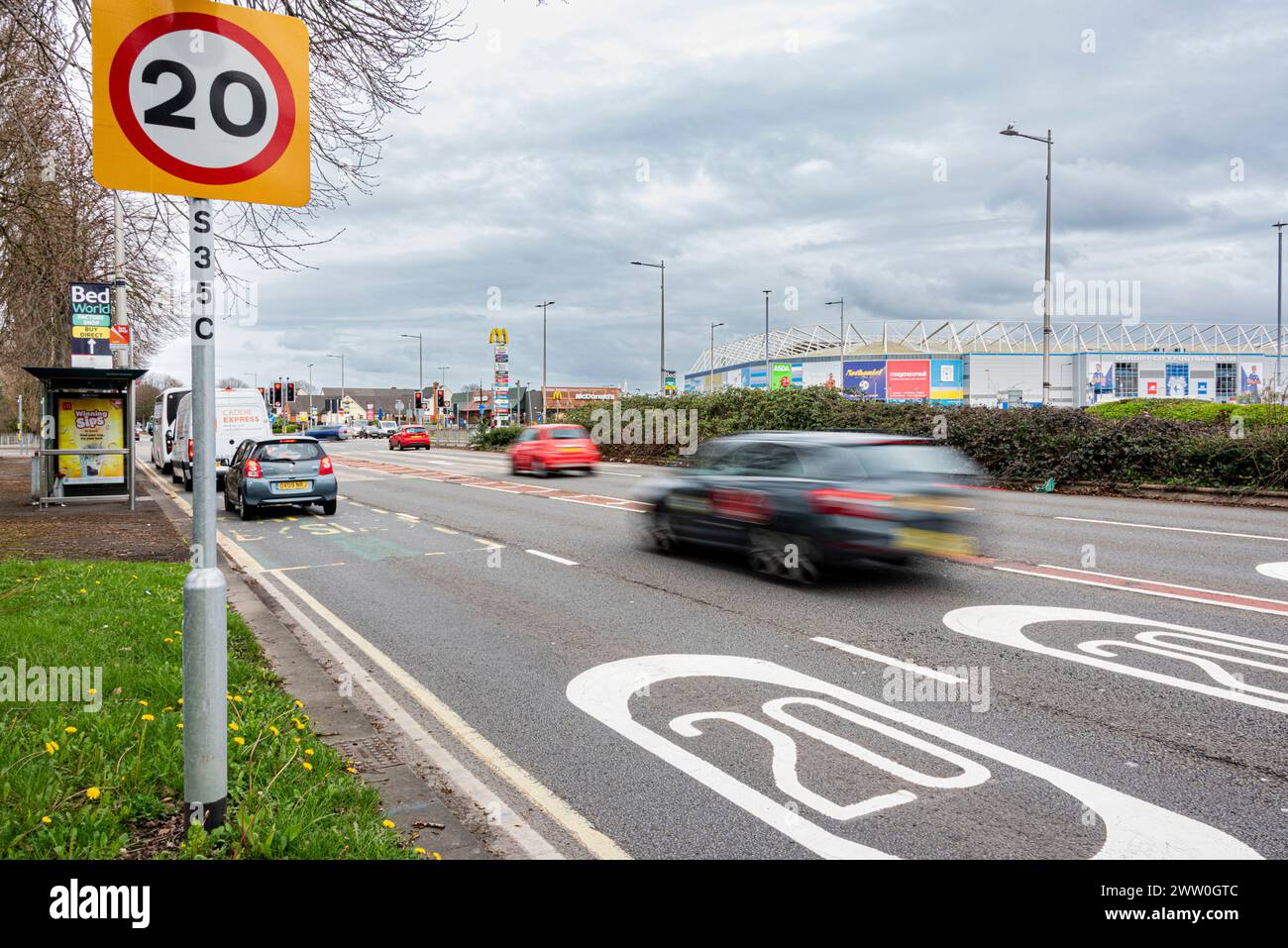 Twenty speed limit wales hi-res stock photography and images - Alamy
