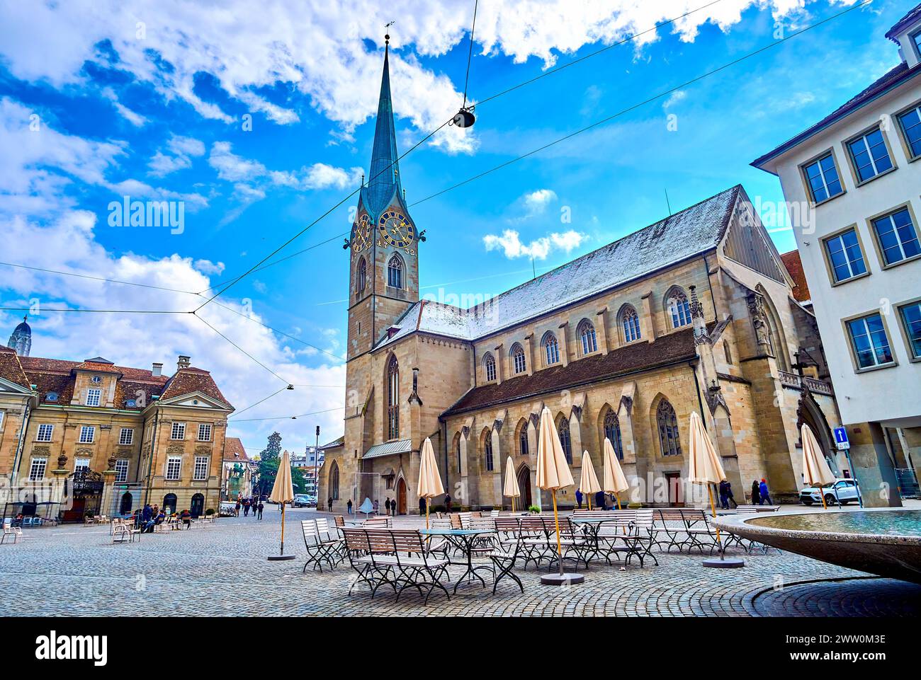 Munsterhof square with stunning medieval Fraumunster church in Zurich, Switzerland Stock Photo