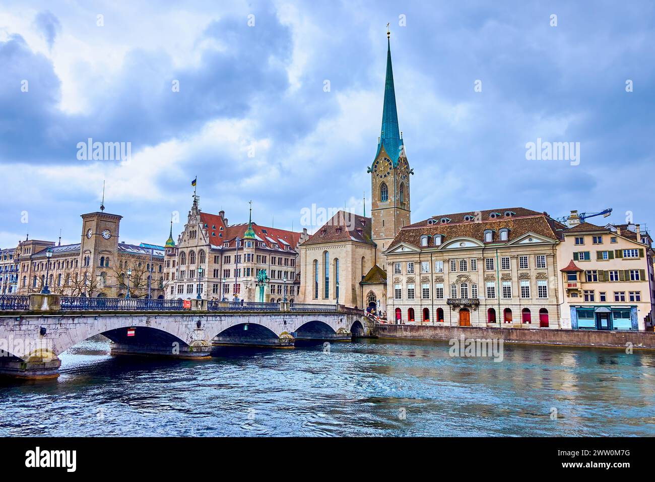 FIDUS、「Auf der Brucke in Zurich」 File:Zürich - Zunfthaus zur Meisen - Wasserkirche IMG 0546
