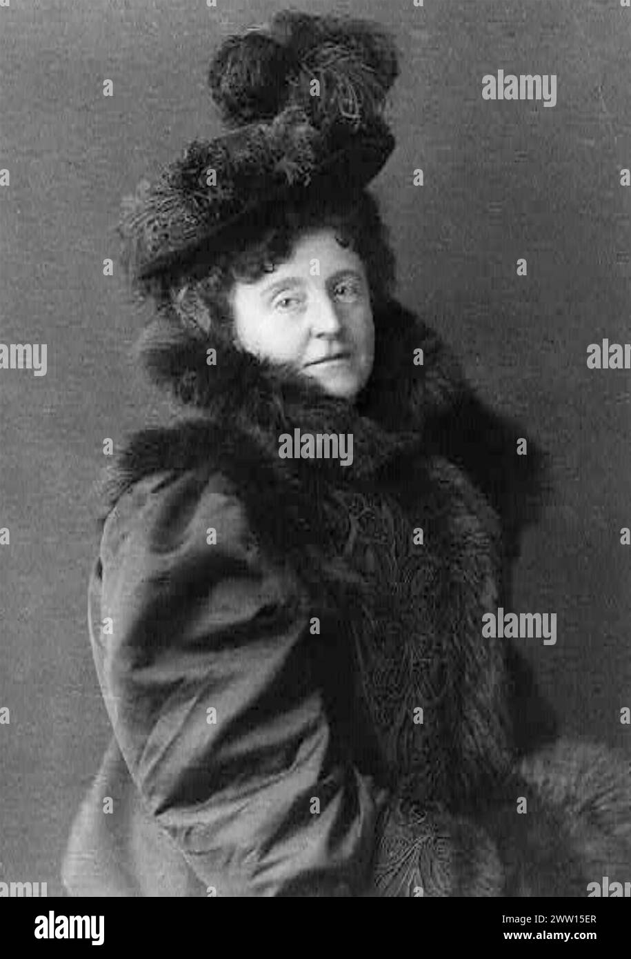 FRANCES HODGSON BURNETT (1849-1924) Anglo-American novelist and playwright about 1900. Stock Photo