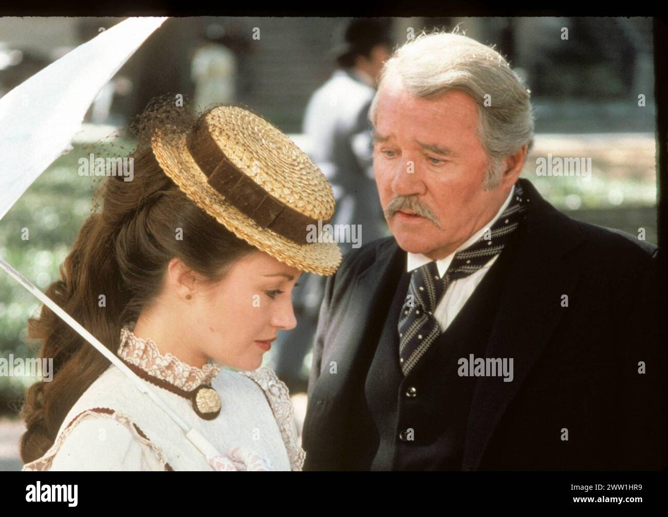 M. Emmet Walsh dies at 88 East of Eden TV Mini Series 1981 Jane Seymour M. Emmet Walsh EDITORIAL USE ONLY Copyright: xx Stock Photo