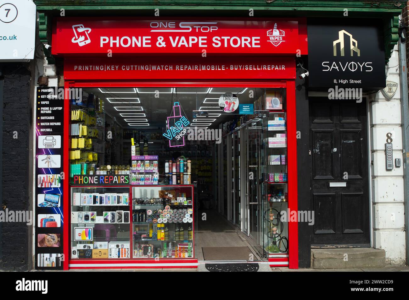 Vape store uk hi-res stock photography and images