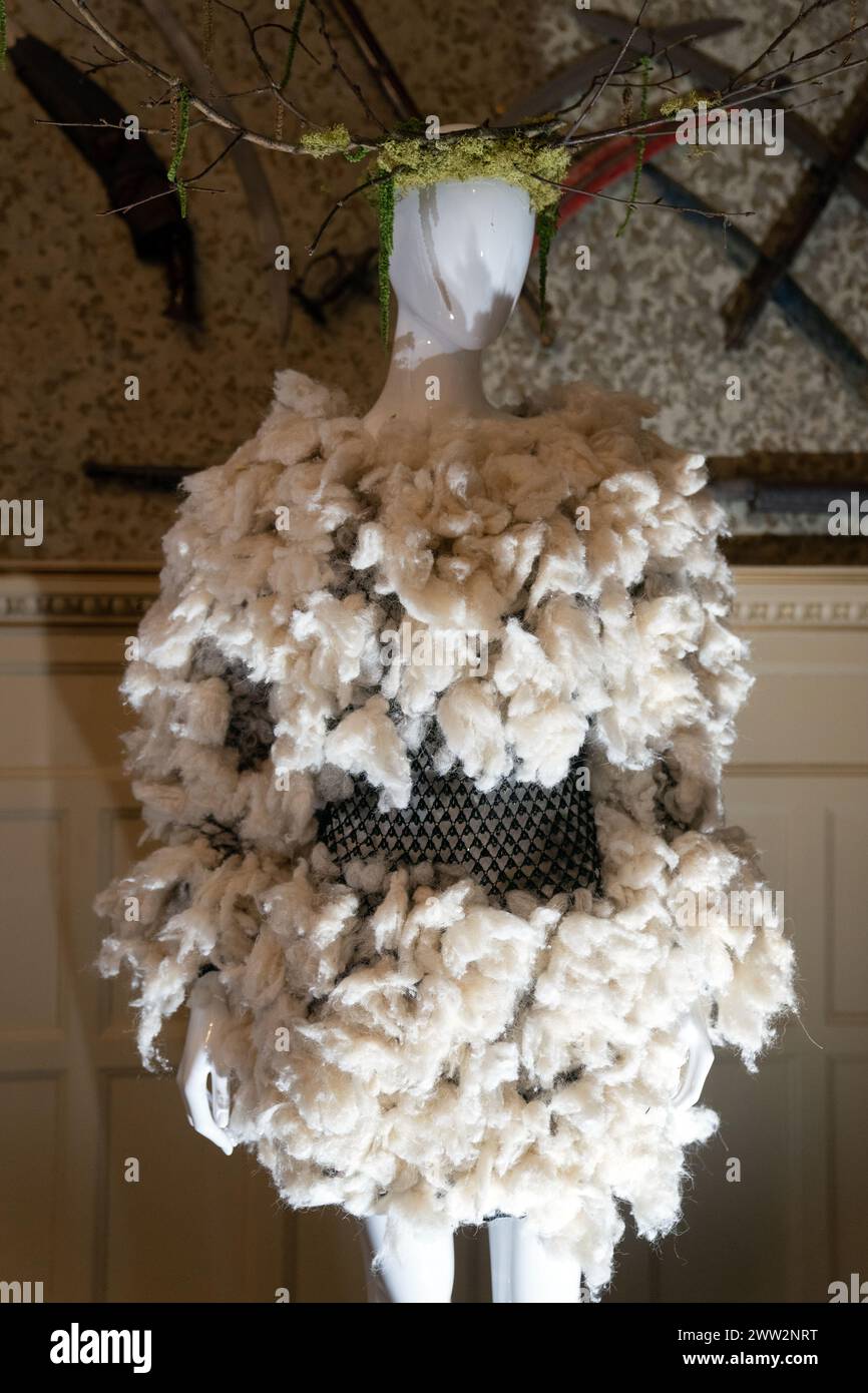 Vin omi king charles hires stock photography and images Alamy(02)