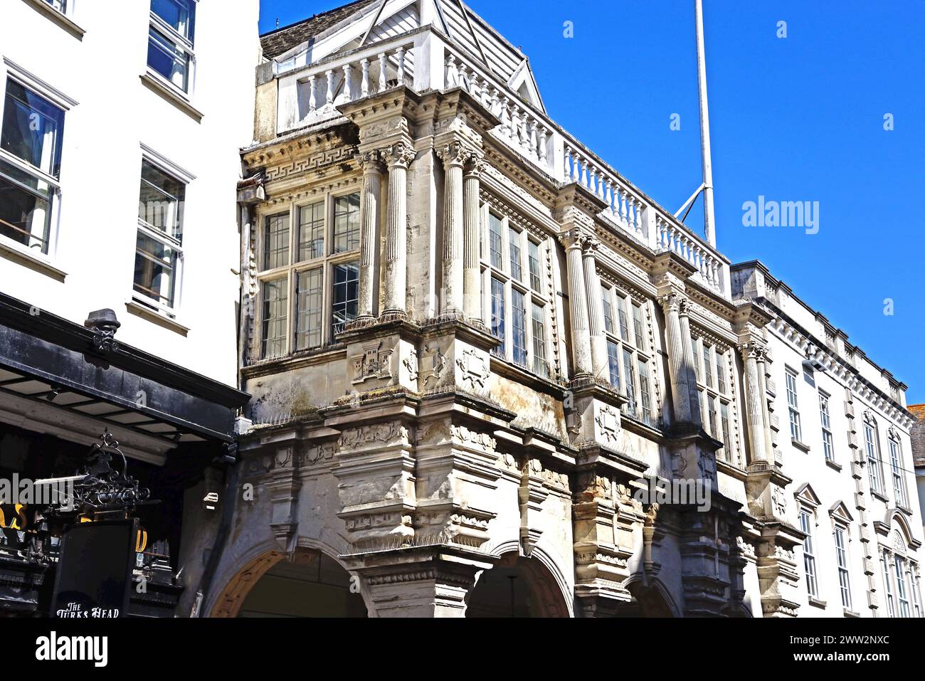 Front view of Guild Hall with part of The Turks Head Pub to the left ...