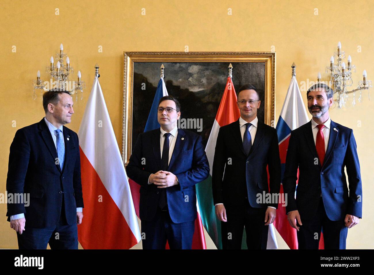 Sikorski Marks New Era Visegrád Group Q: Will Hungary join Poland in supporting stricter EU sanctions on Russia?