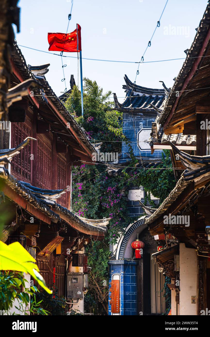 Lijiang old town night time hi-res stock photography and images - Alamy