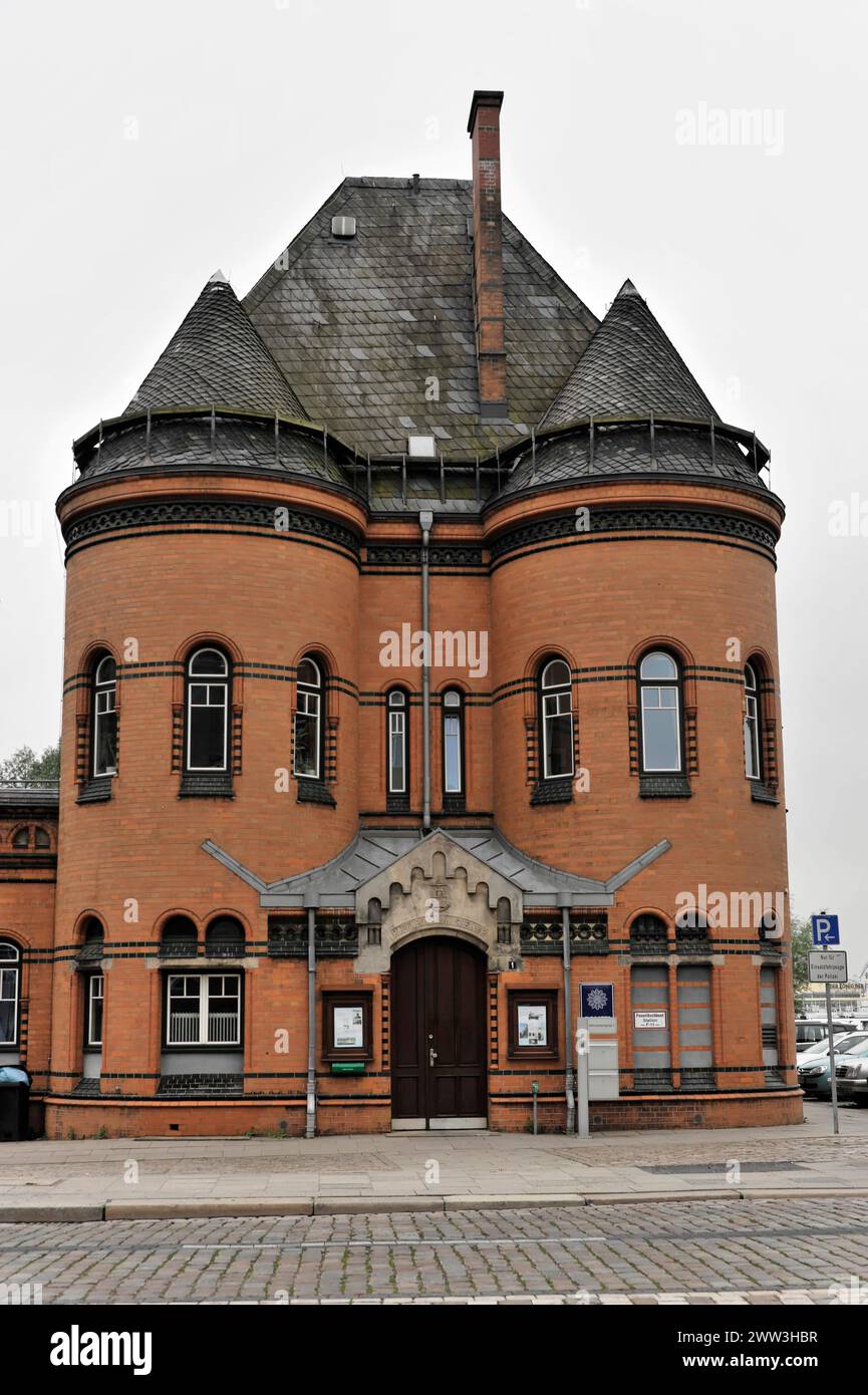 Davidwache police station, Reeperbahn, St. Pauli, A historic brick building with a pointed roof and an entrance area, Hamburg, Hanseatic City of Stock Photo
