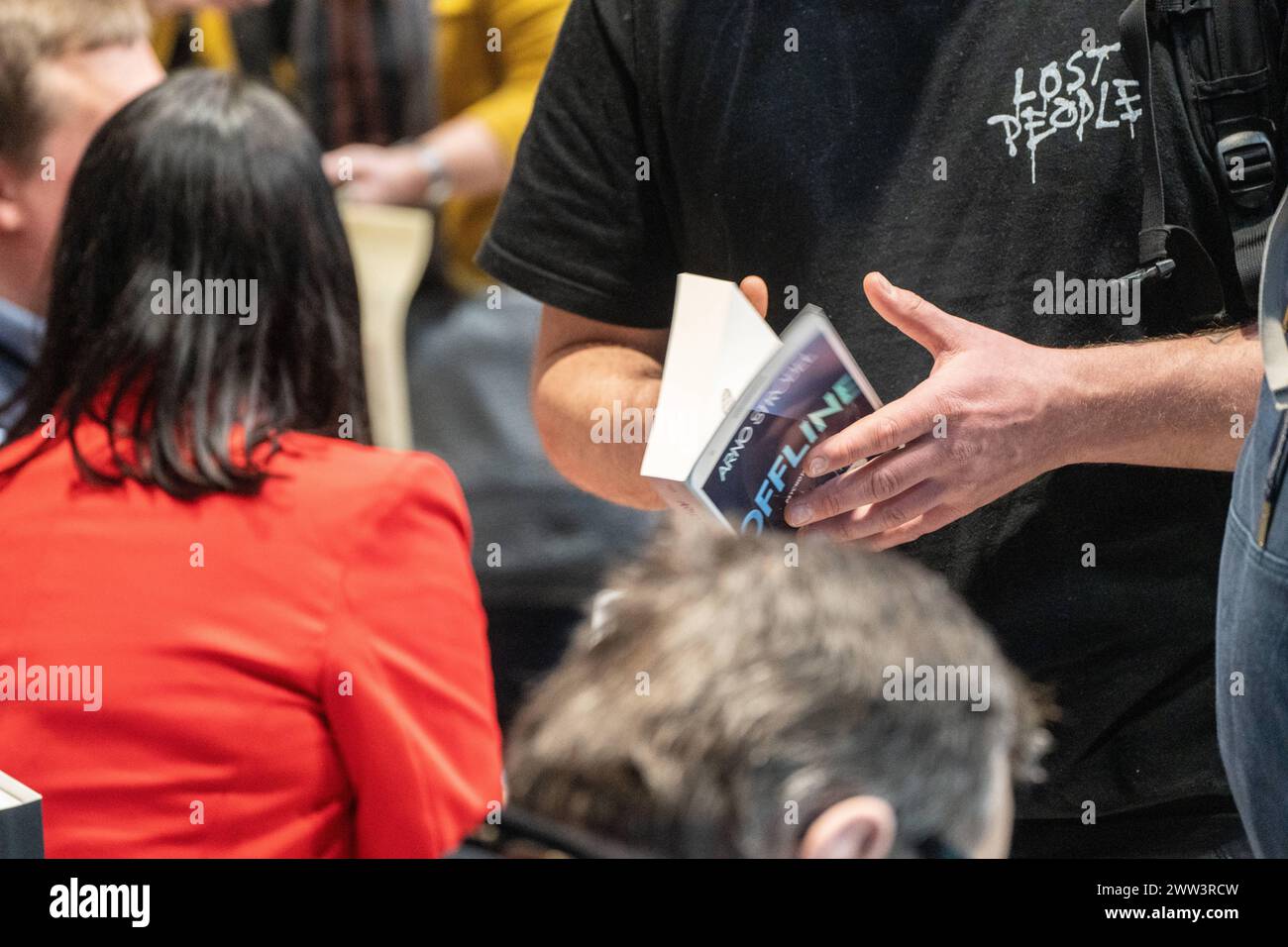 Leipziger Buchmesse 2024 Messegeschehen am Eröffnungstag Leipziger
